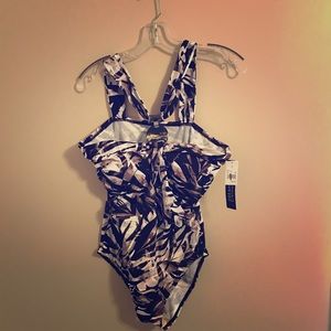 BNWT dreamsuit one piece swimsuit